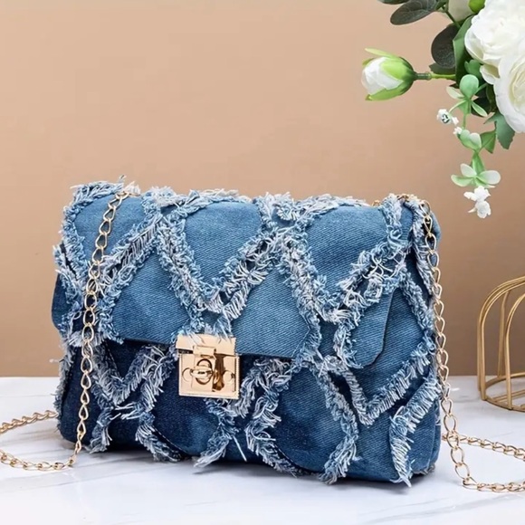 NWT denim crossbody bag - Picture 3 of 3